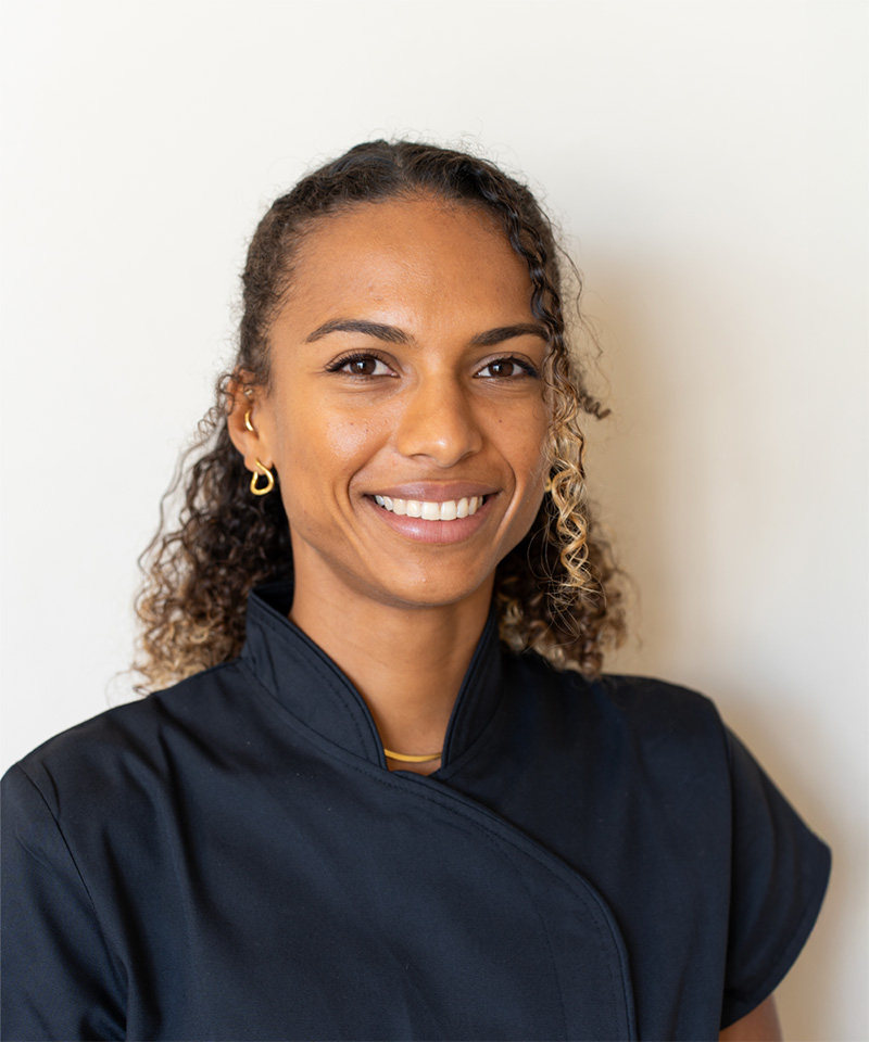 Dr Dorine Vannobel
